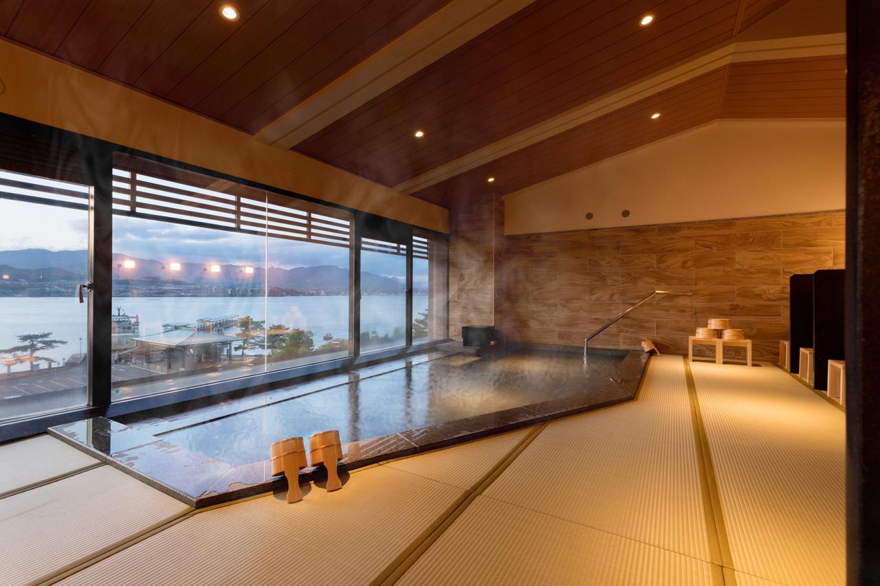 Hotel Miyajima Villa Hatsukaichi Exterior foto